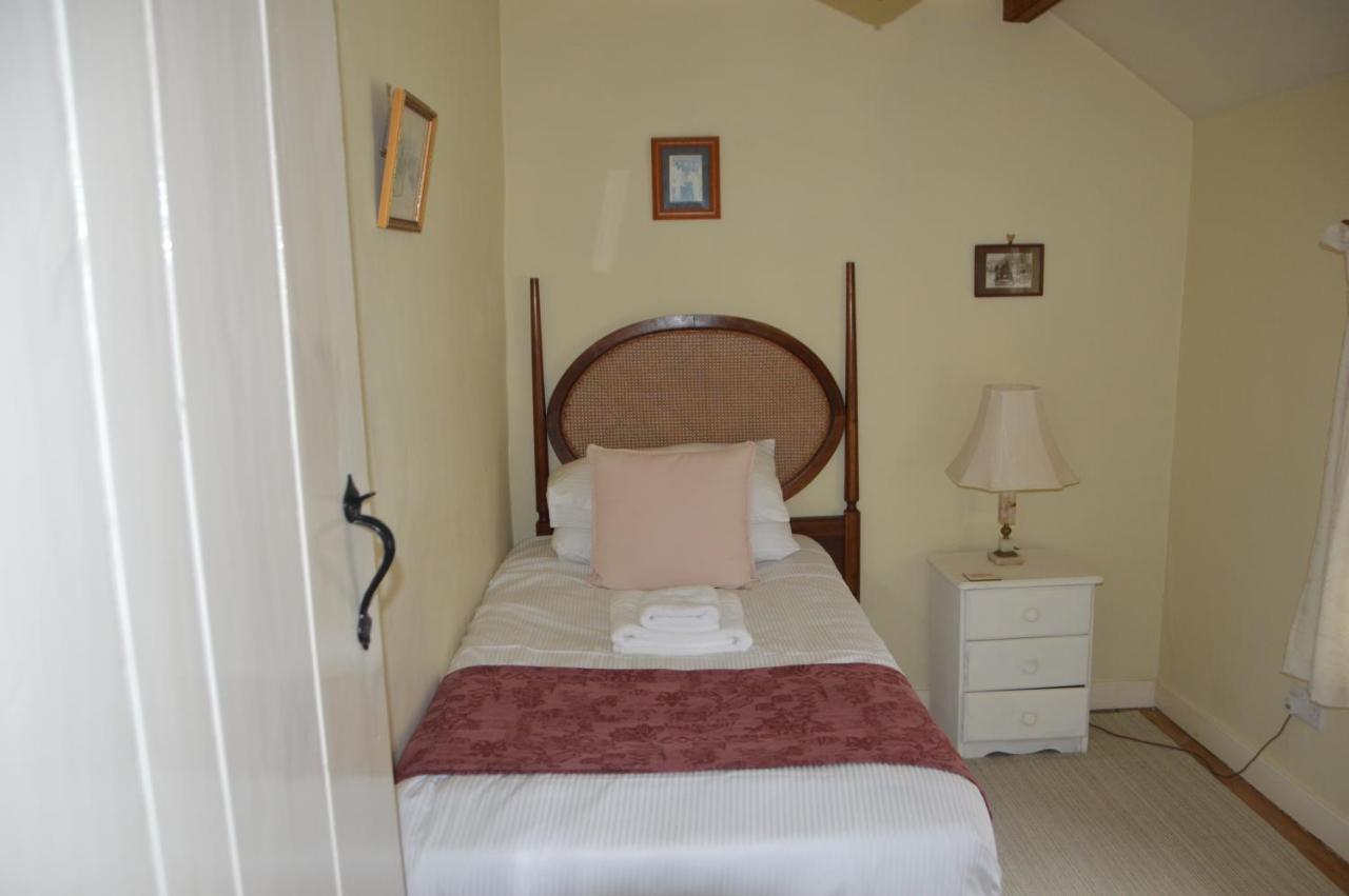 Middlehead Cottages Pickering Esterno foto
