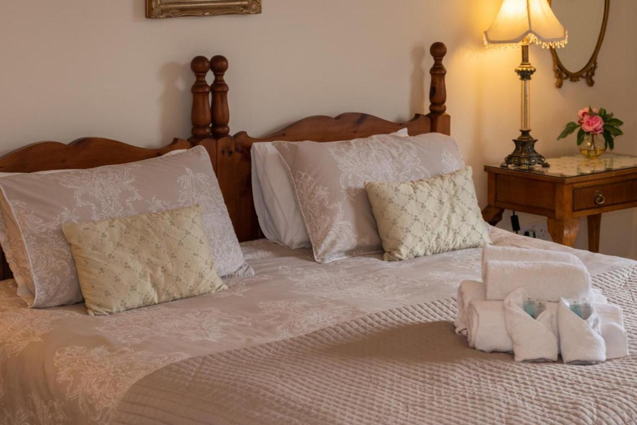 Middlehead Cottages Pickering Esterno foto