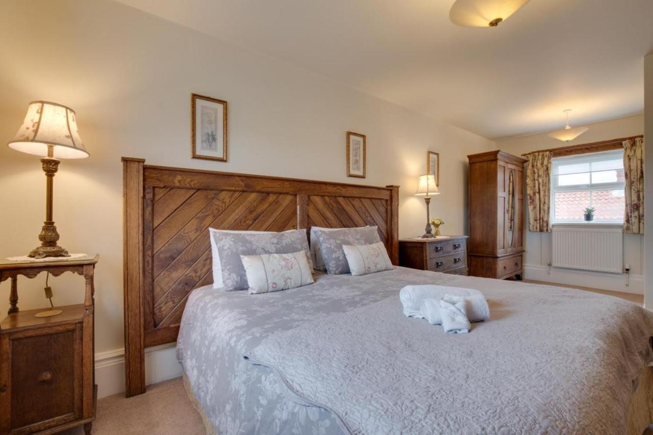 Middlehead Cottages Pickering Esterno foto